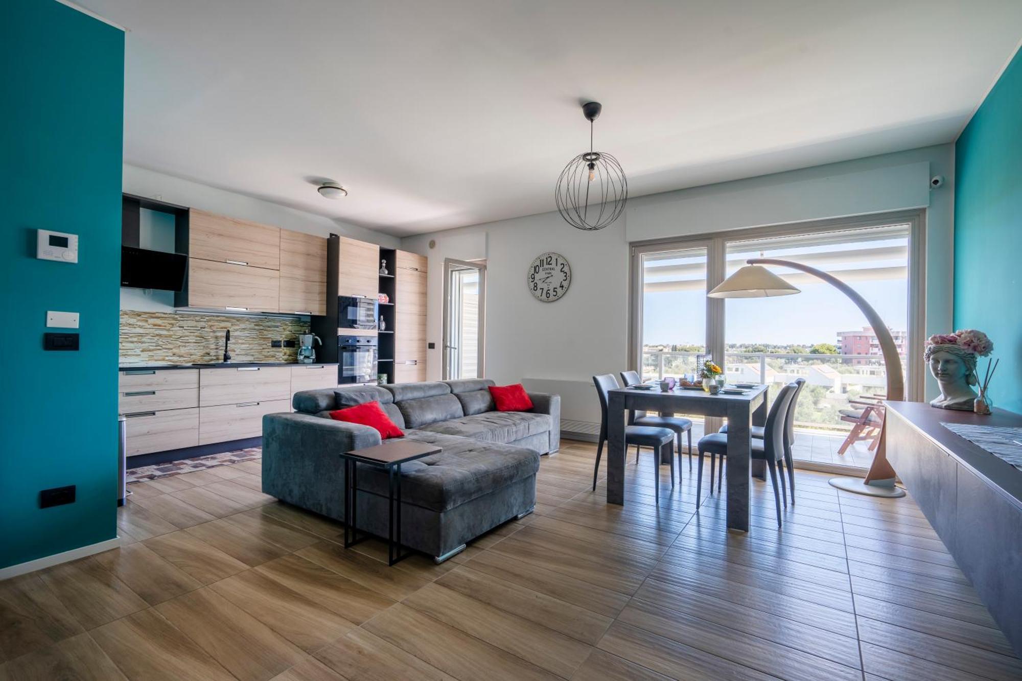 Kind Park - Sleek Apartment With Terrace & Parking Bari Ngoại thất bức ảnh